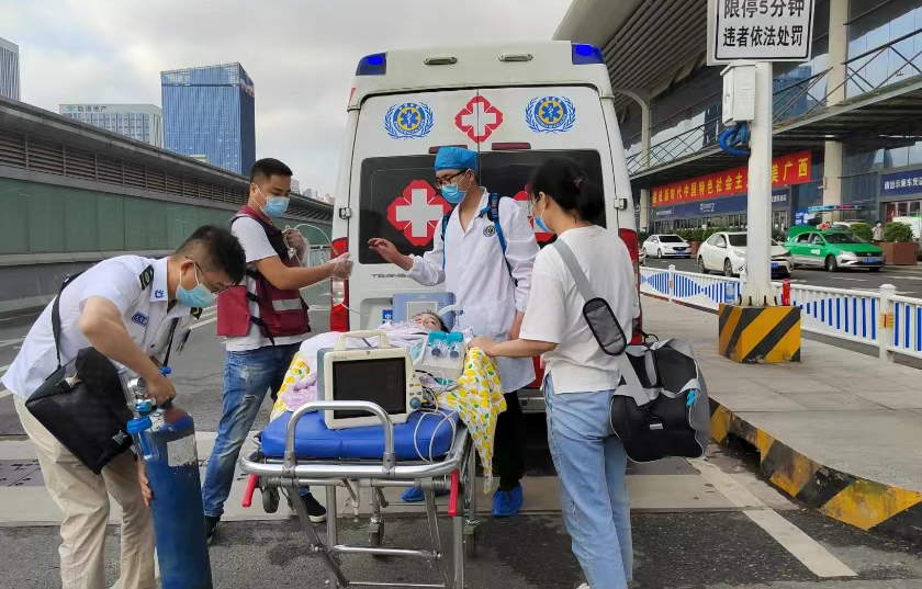 望奎县救护车出租公司