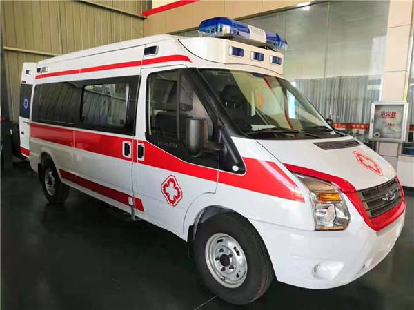 望奎县福特V362救护车